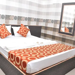 https://addhuri-comforts-inn.mysorehotels.org